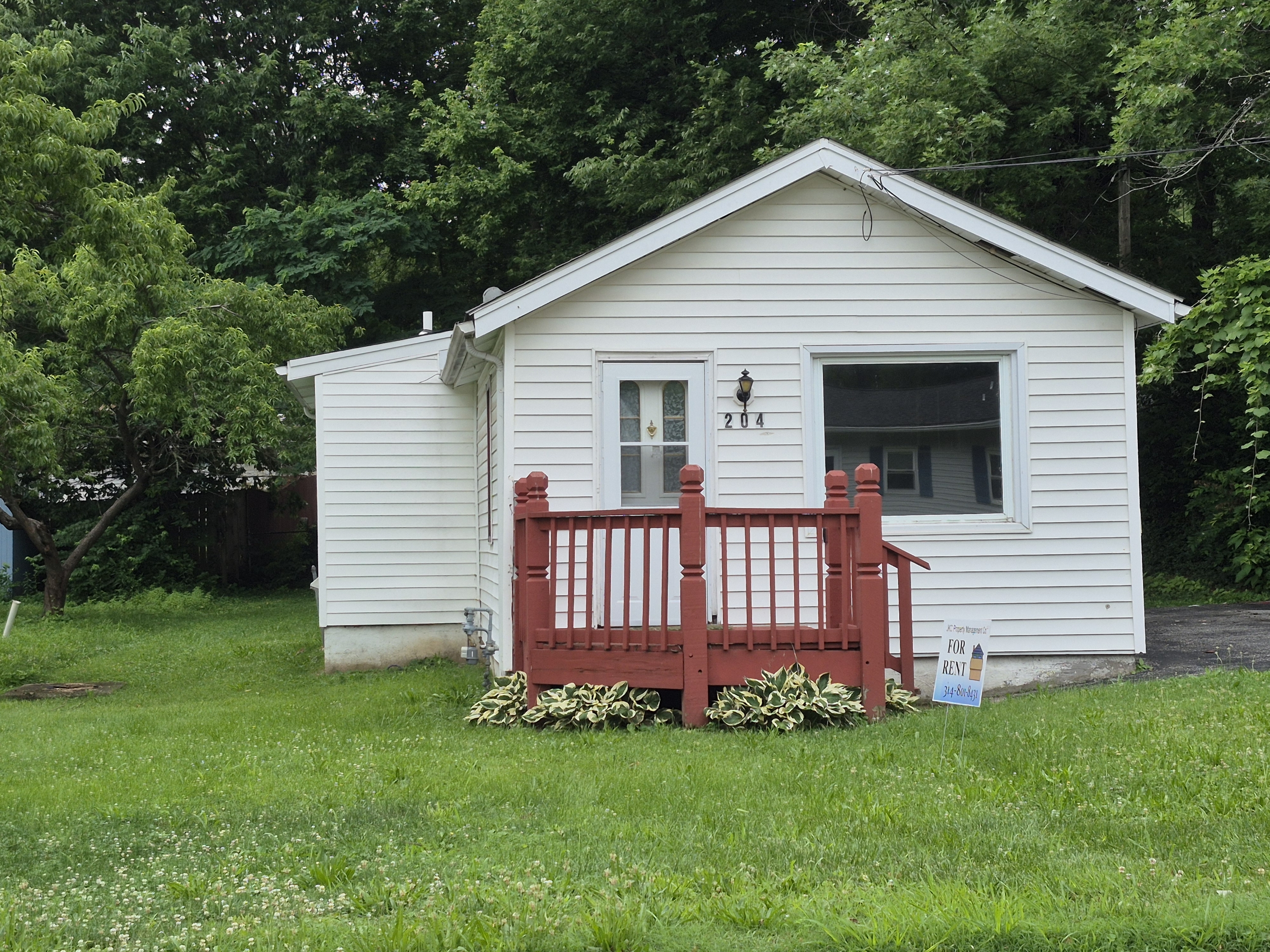 204 Flora Drive